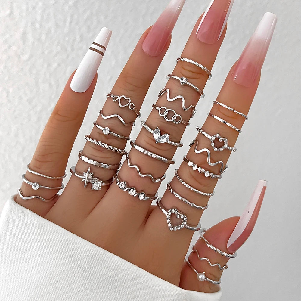 28pcs/Set Fashionable Heart Love Star Rhinestone Simple Wave Metal Circle Hollow Geometric Multi-Element Style Rings For Women